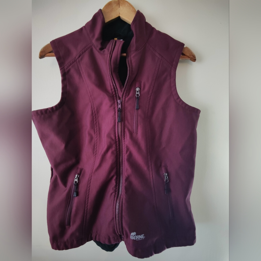 Berne Women's Eiger Vest Size Small Zip Pockets Lined Outdoors
